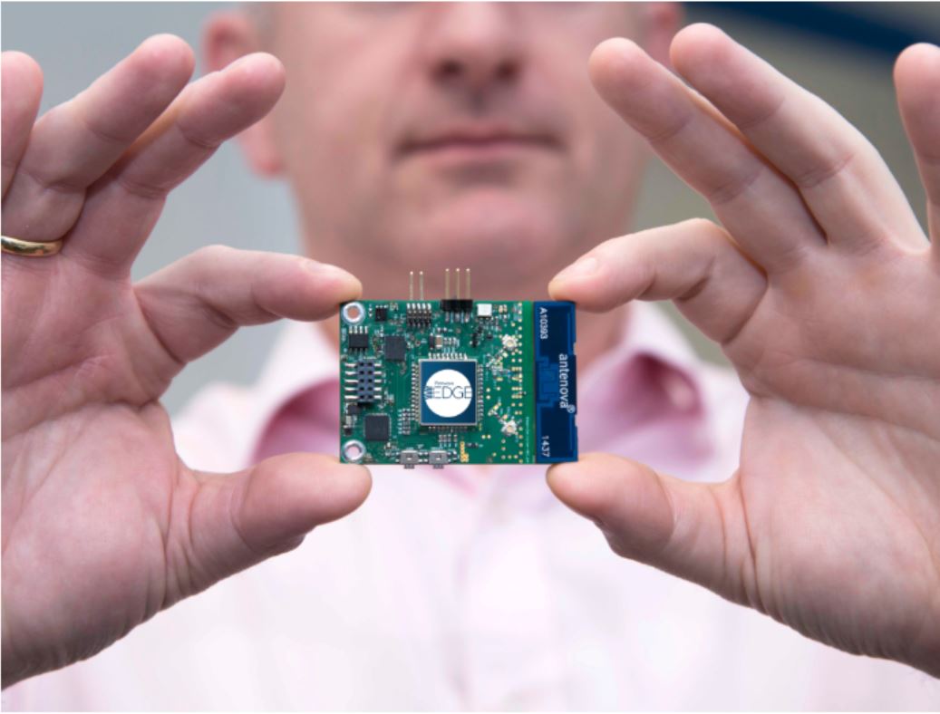 The Firmwave Edge is an innovative edge sensor platform based on the Intel® Quark™ microcontroller D2000.